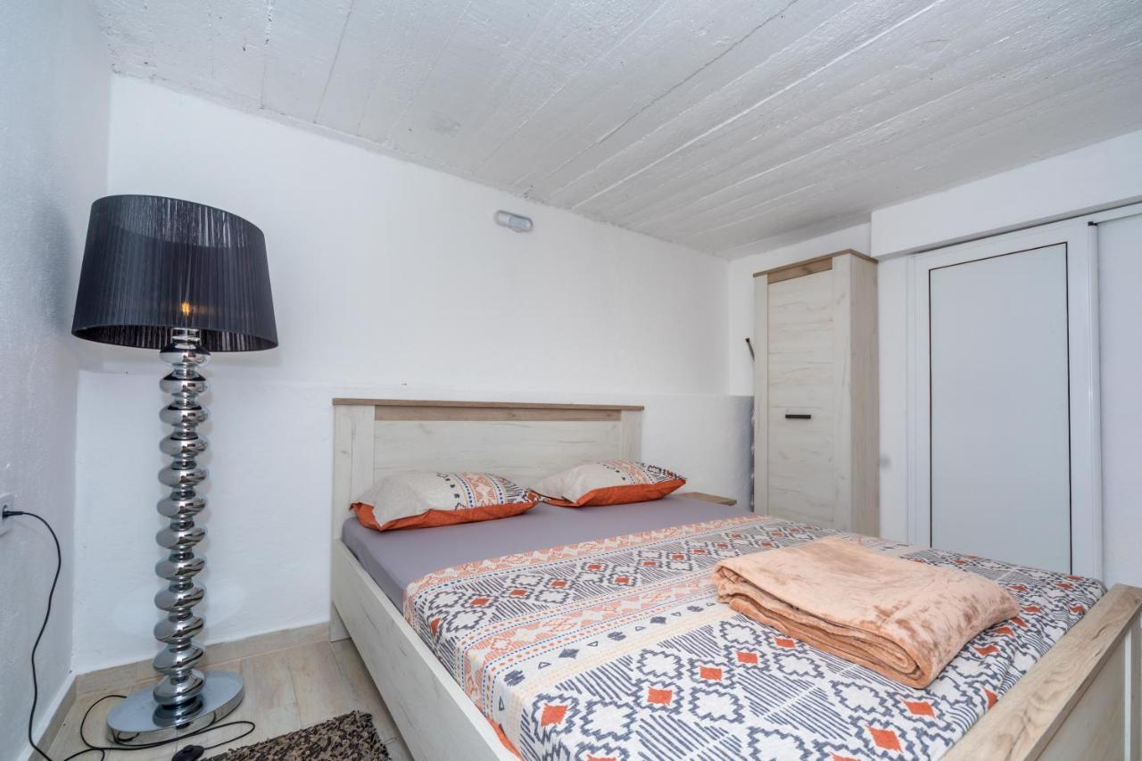 Apartman Sara Bar Ngoại thất bức ảnh