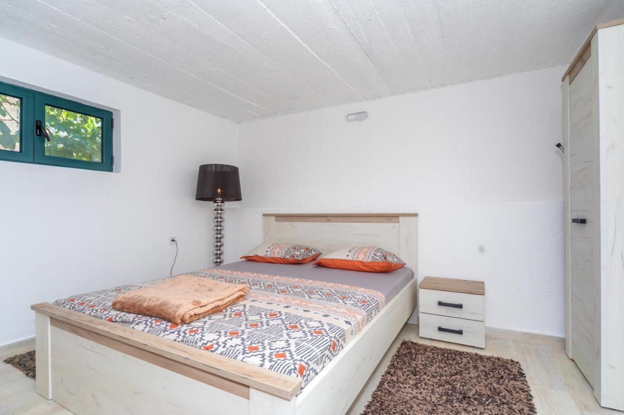 Apartman Sara Bar Ngoại thất bức ảnh