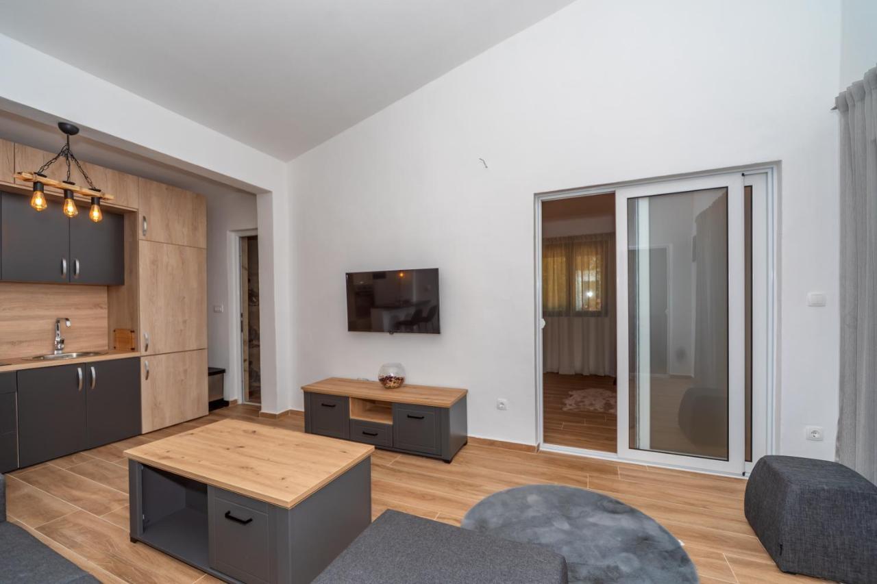 Apartman Sara Bar Ngoại thất bức ảnh