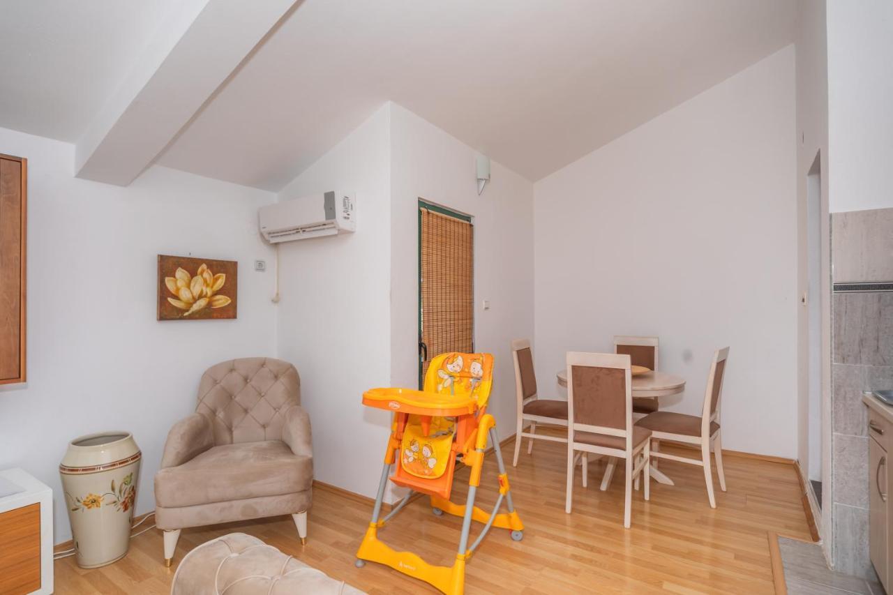 Apartman Sara Bar Ngoại thất bức ảnh