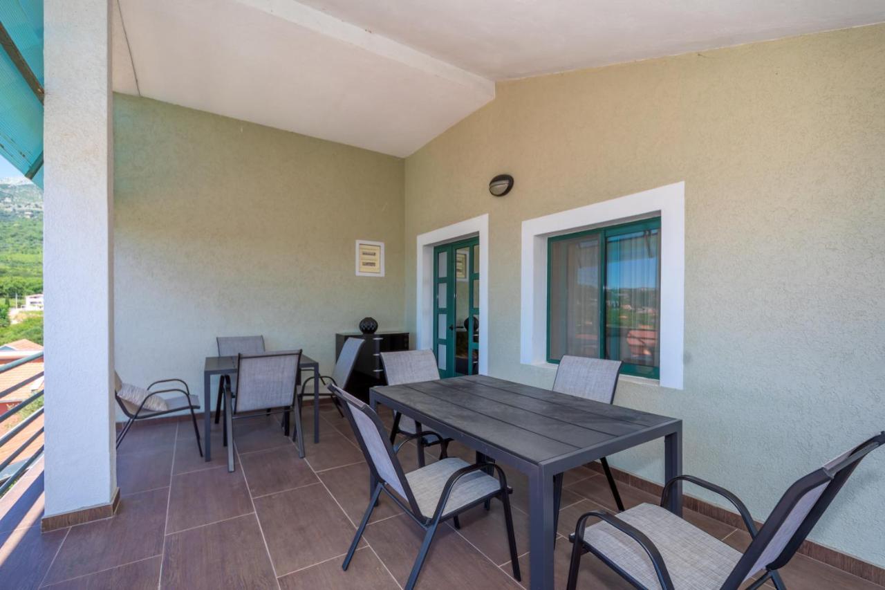 Apartman Sara Bar Ngoại thất bức ảnh